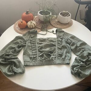 Pretty‎ green blouse